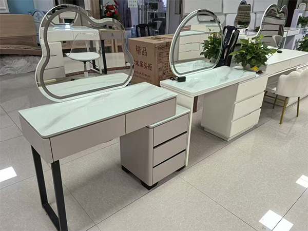化妝柜回收