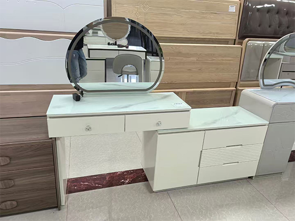 化妝柜回收